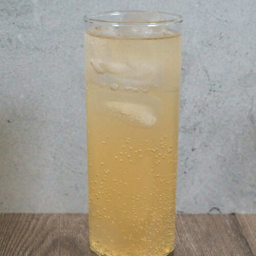 peach coconut fizz